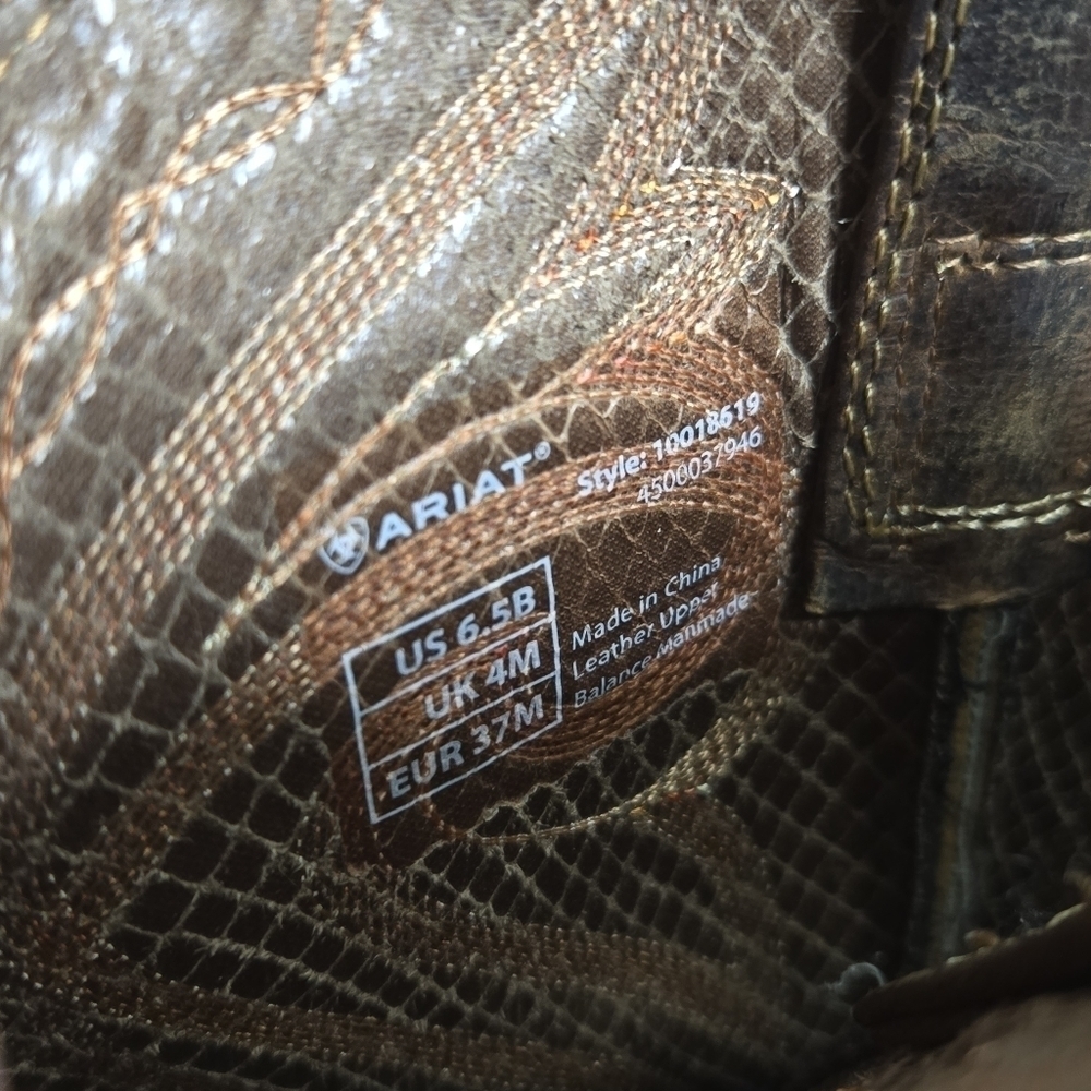 Ariat Round Up R Toe Western Boot - Picture 11 of 12